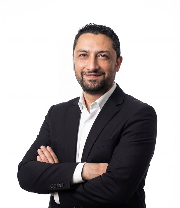 Giuseppe Giordano— System Administrator